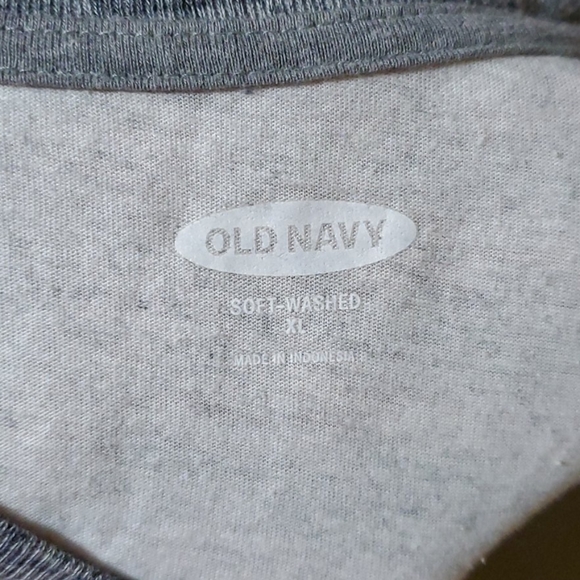 Shirt - Picture 3 of 3